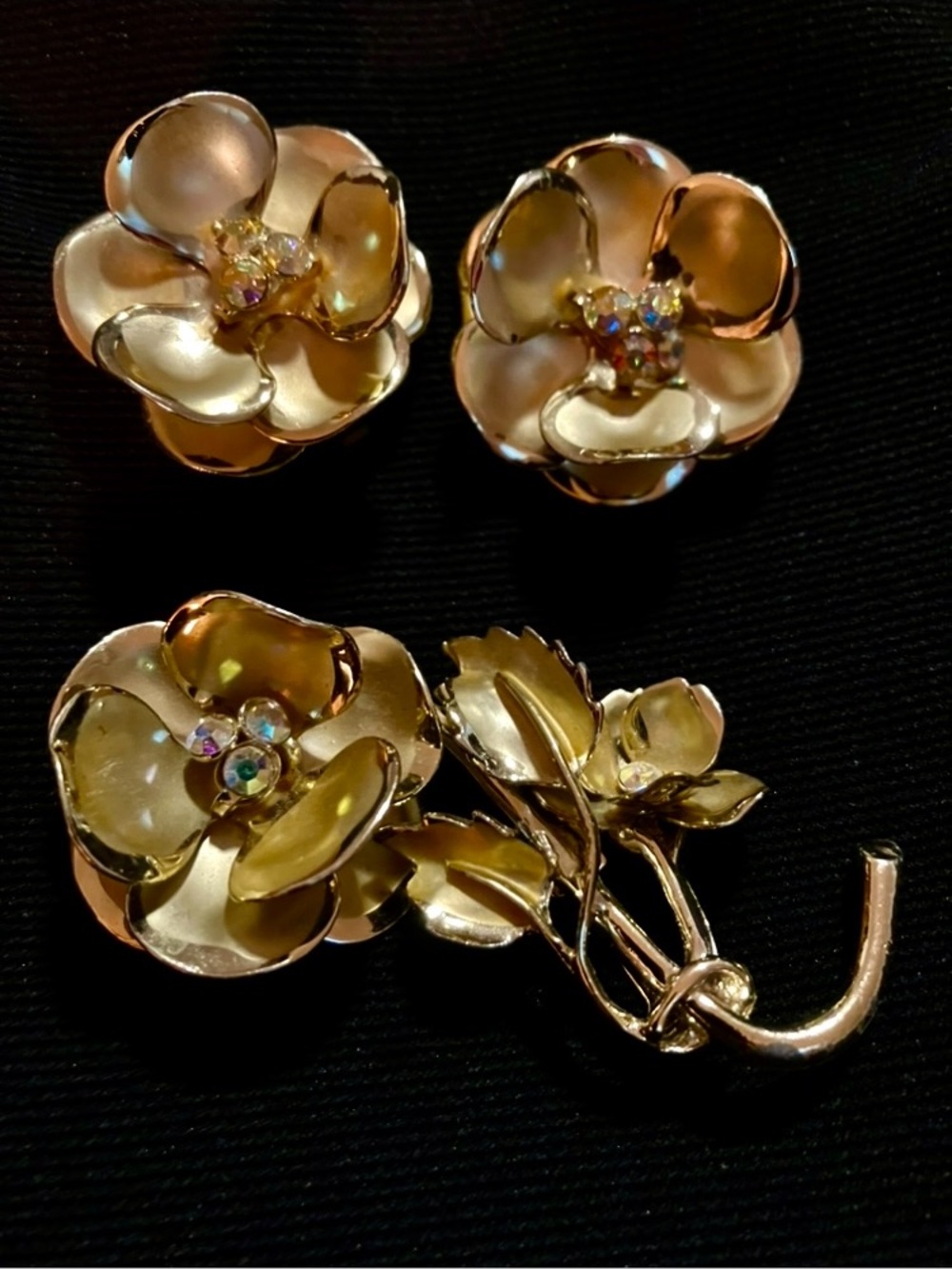 Aurora Borealis Vintage Gold Floral Clip-On Earrings and Brooch Set